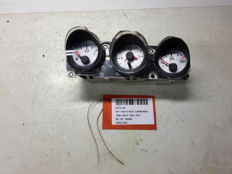 HORLOGE Alfa Romeo 156 - 09/03