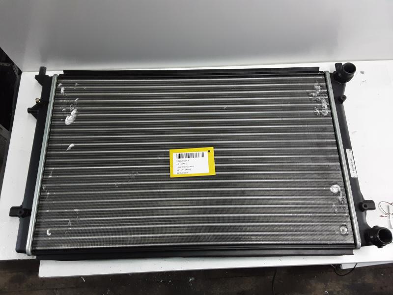 RADIATOR Vw GOLF V 11/03 - 08