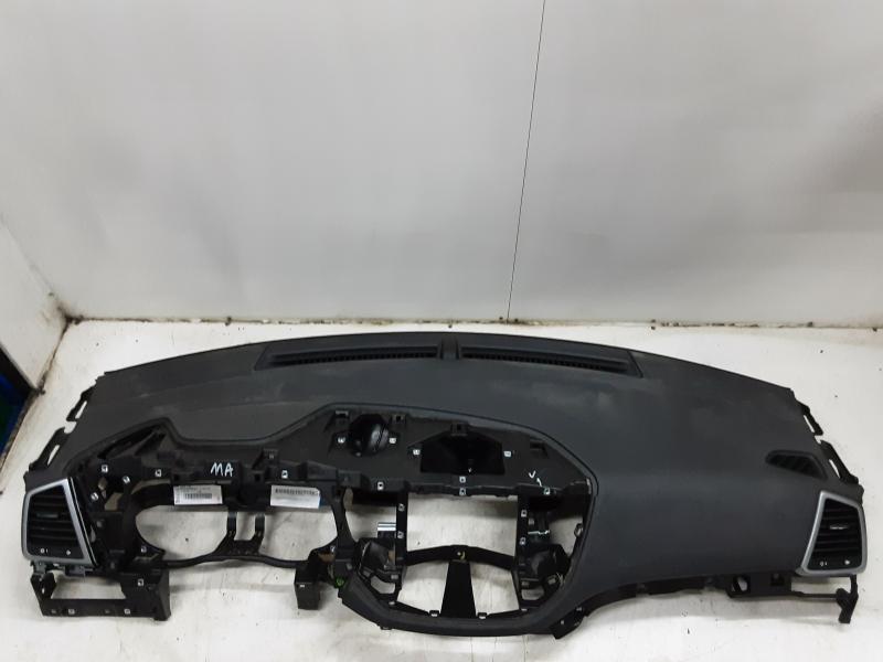 DASHBOARD Hyundai TUCSON (2) 09/15 - 09/18