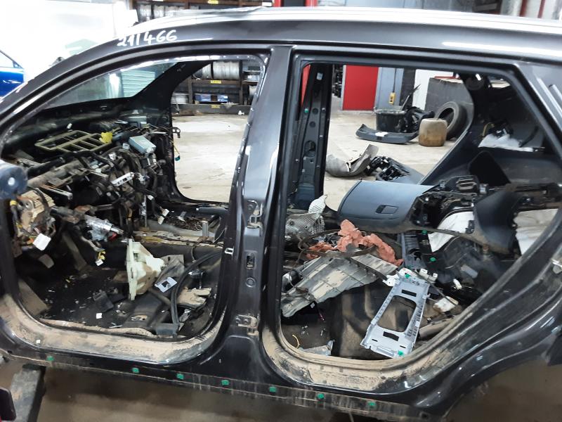MIDDENSTIJL CENTRAAL LINKS Hyundai TUCSON (2) 09/15 - 09/18