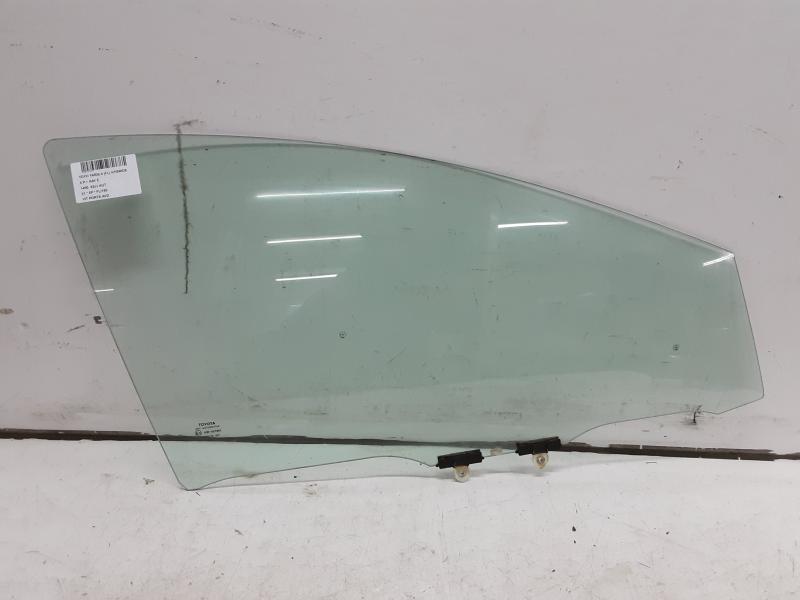RIGHT FRONT DOOR WINDOW Toyota YARIS (6) 2/20+