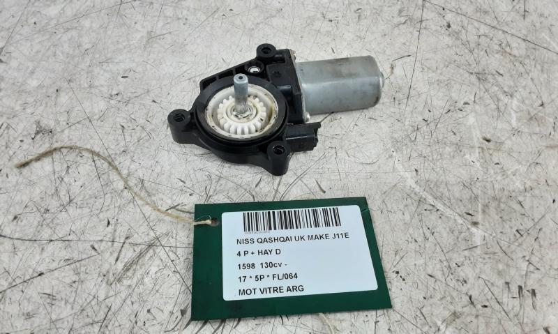 MOTOR RUITMECHANISME ACHTER LINKS Nissan QASHQAI 2/14 - 17 J11