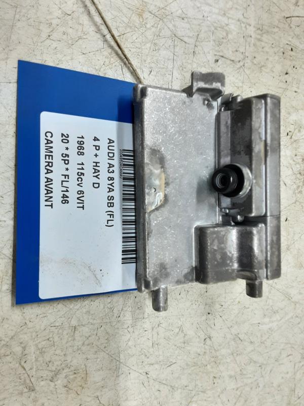 CAMERA VOOR Audi A3 5D/20+