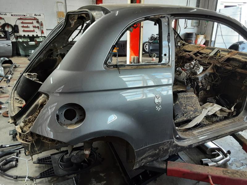 FENDER RIGHT REAR Fiat 500 7/15+