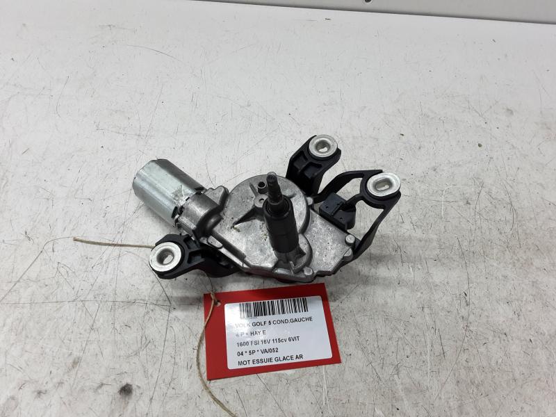 MOTEUR D'ESSUIE-GLACE ARRIERE Vw GOLF V 11/03 - 08