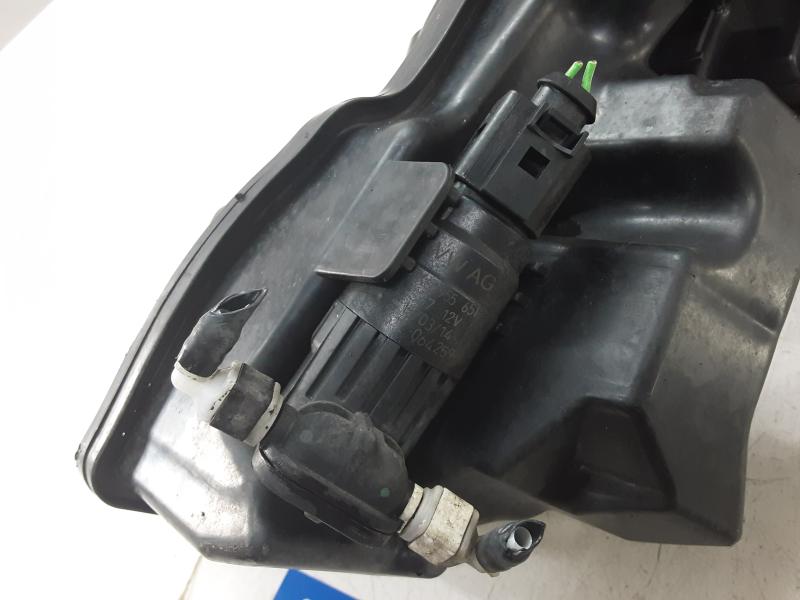 WINDSCREEN WASHER PUMP Vw GOLF VII 11/12 - 17
