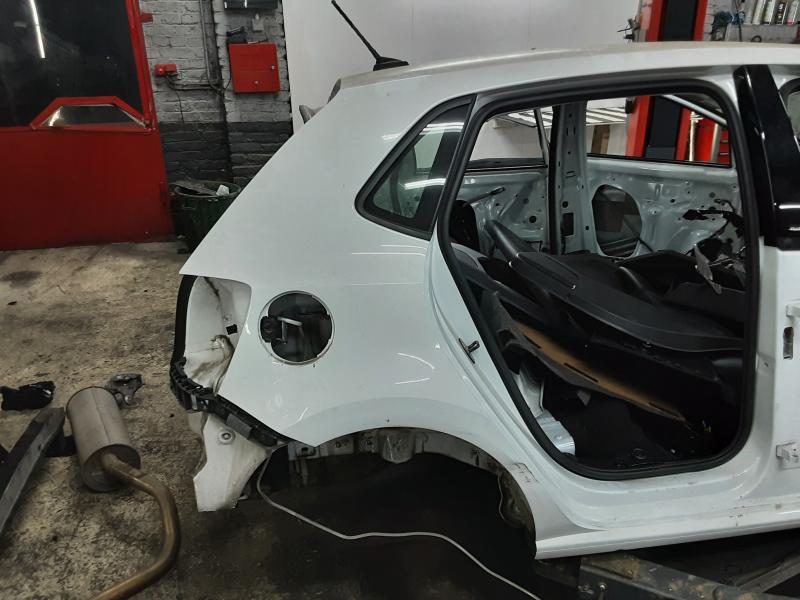 Vw POLO (6R) FaceLift 5/14 - 17 