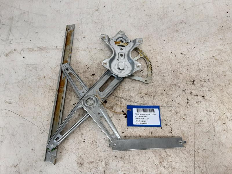 FENSTERMECHANIK TÜRIG RECHTS VORNE Toyota YARIS (5) 9/14 - 2/20
