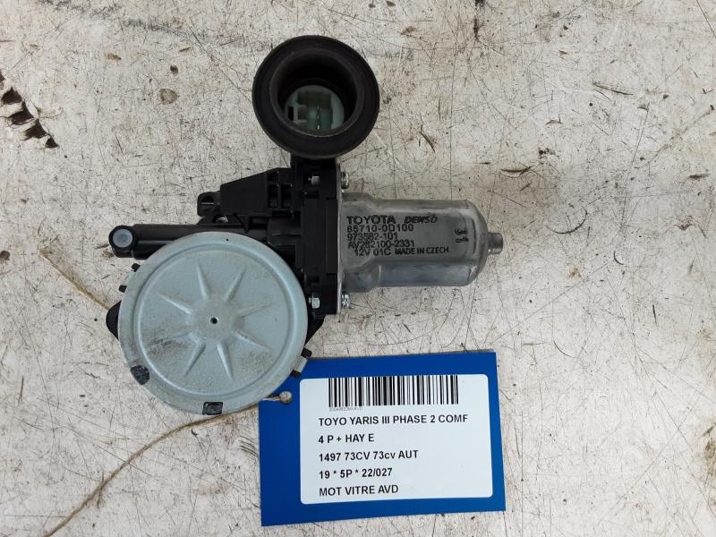 MOTOR RUITMECHANISME VOOR RECHTS Toyota YARIS (5) 9/14 - 2/20