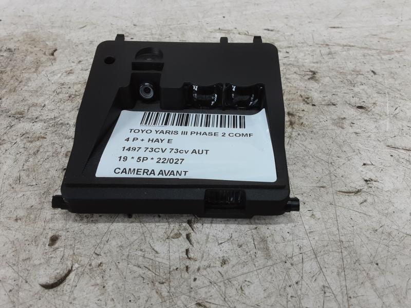 CAMERA FRONT Toyota YARIS (5) 9/14 - 2/20