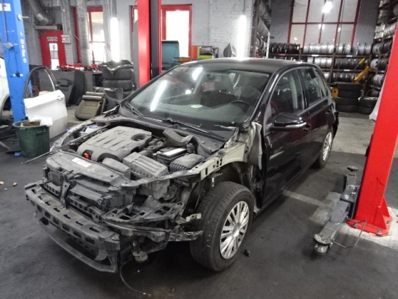 Vw GOLF VI 11/08 - 13 