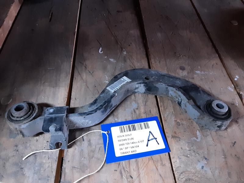 DRAAGARM ACHTER RECHTS Vw GOLF V 11/03 - 08
