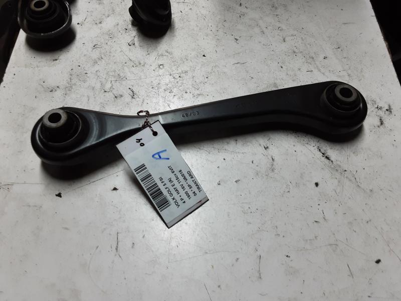 DRAAGARM ACHTER RECHTS Vw GOLF V 11/03 - 08