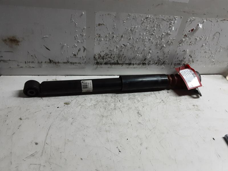 REAR SHOK ABSORBER LEFT Vw GOLF V 11/03 - 08