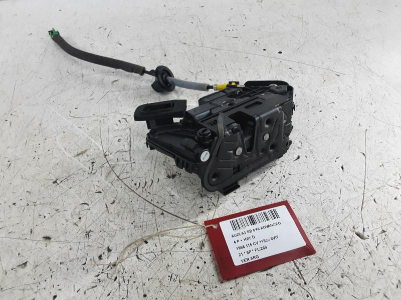 VERROUILLAGE DE PORTE ARRIERE GAUCHE Audi A3 5D/20+