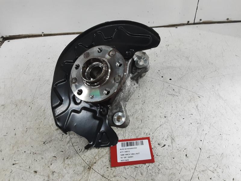 MOYEU AVANT DROIT Audi Q3 11/18+