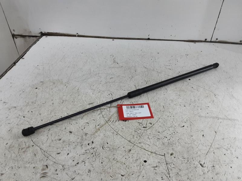 VERIN DE CAPOT AVANT Audi Q3 11/18+