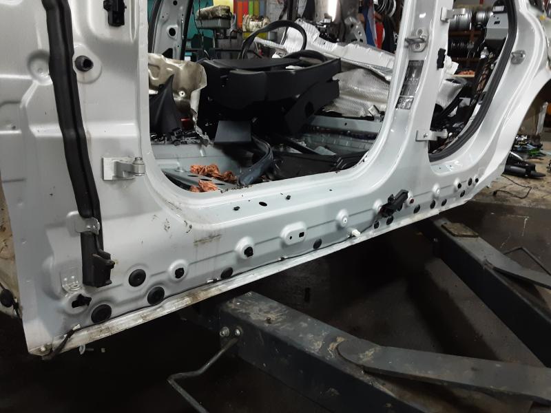 BAS DE CAISSE GAUCHE Mini F54 : Clubman 11/14+