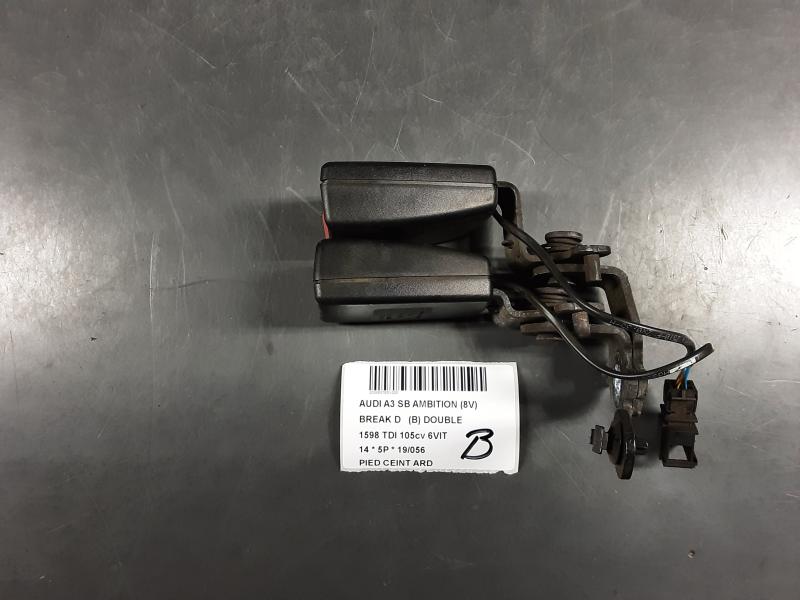 PIED DE CEINTURE ARRIERE DROITE Audi A3 3,5D 9/12 - 16