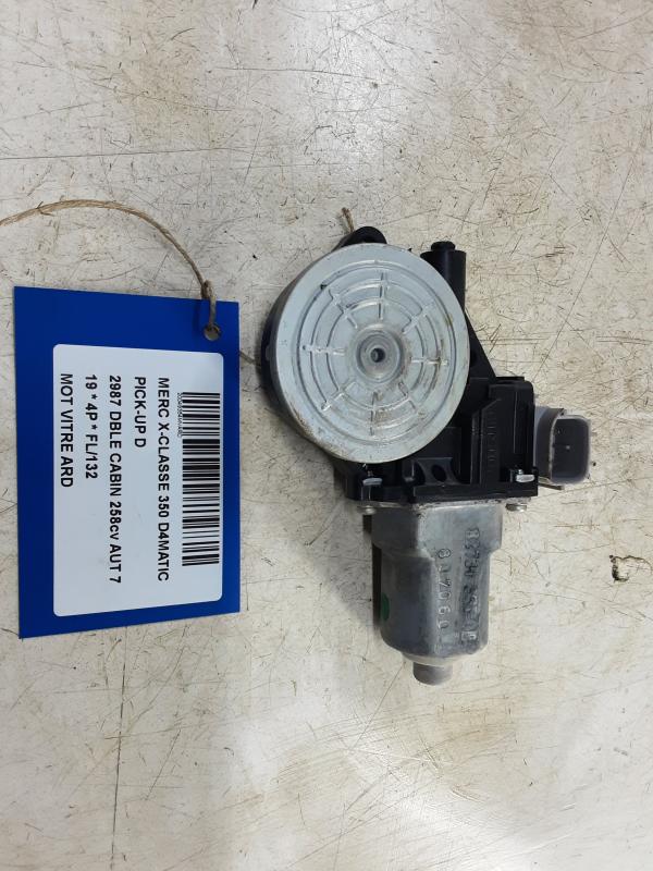 MOTEUR DE VITRE DE PORTE ARRIERE DROITE Mercedes-Benz 350 D 4MATIC V6