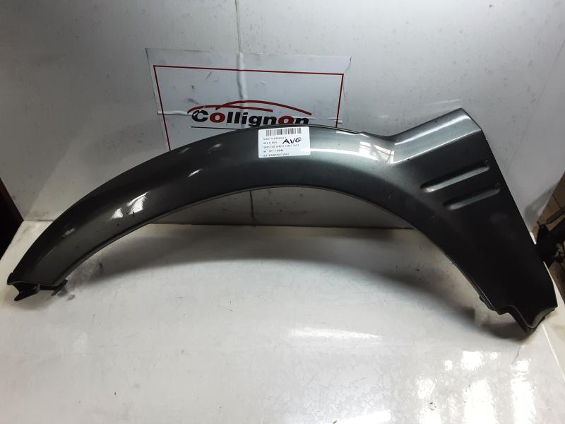 SLUITPANEEL SPATBORD Nissan TERRANO II 93+ R20