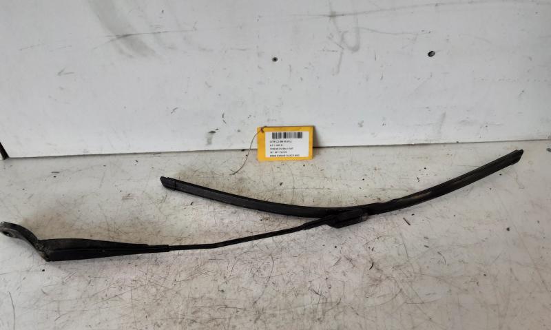 RUITENWISSERARM LINKS VOOR Citroen C3 (III) 10/16-9/20