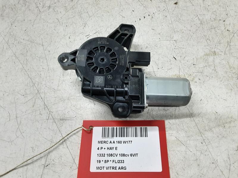 MOTEUR DE VITRE DE PORTE ARRIERE GAUCHE Mercedes-Benz A W177 18 - 2/23