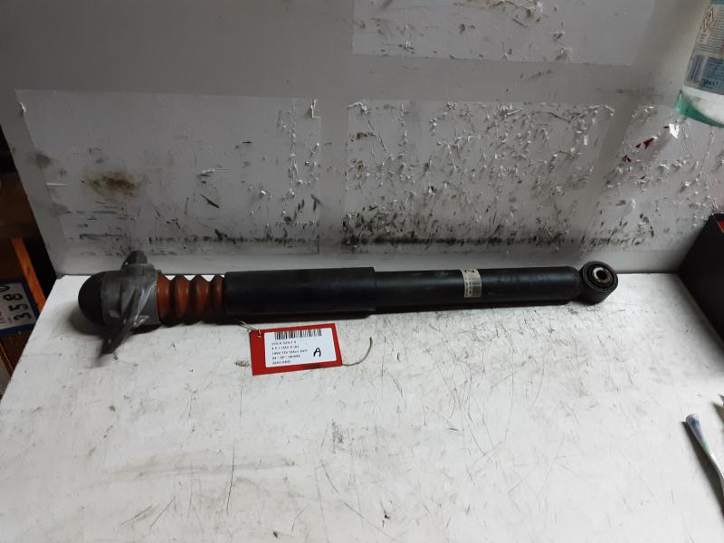 SCHOKBREKER ACHTER RECHTS Vw GOLF V 11/03 - 08