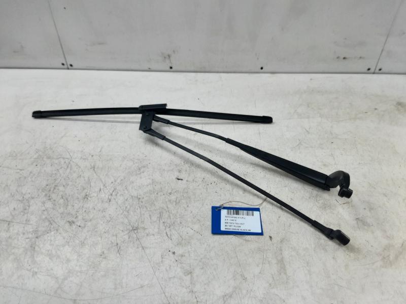 BRAS D'ESSUIE-GLACE AVANT Toyota AYGO II Face Lift 6/18+