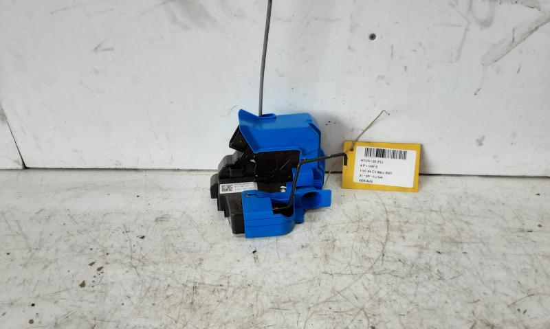 VERGRENDELING VOOR LINKS Hyundai I20 (4) 08/20+