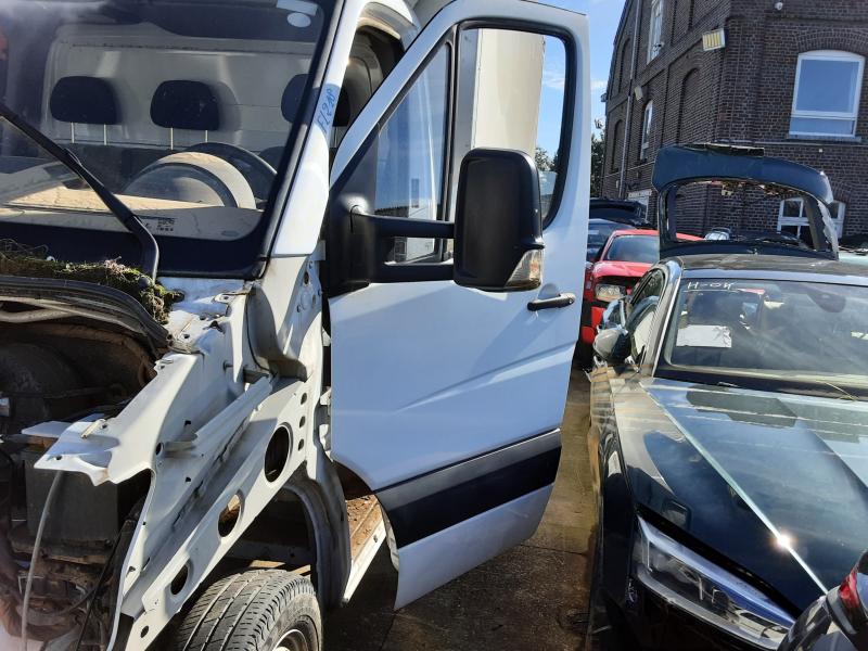 DEUR VOOR LINKS Mercedes-Benz SPRINTER W906 FaceLift 9/13 -6/18
