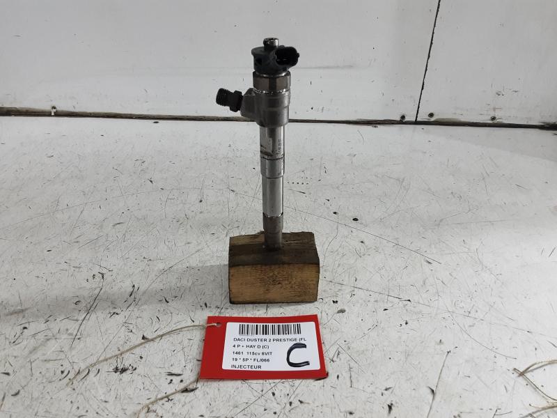 INJECTEUR Dacia DUSTER 1/18 - 24
