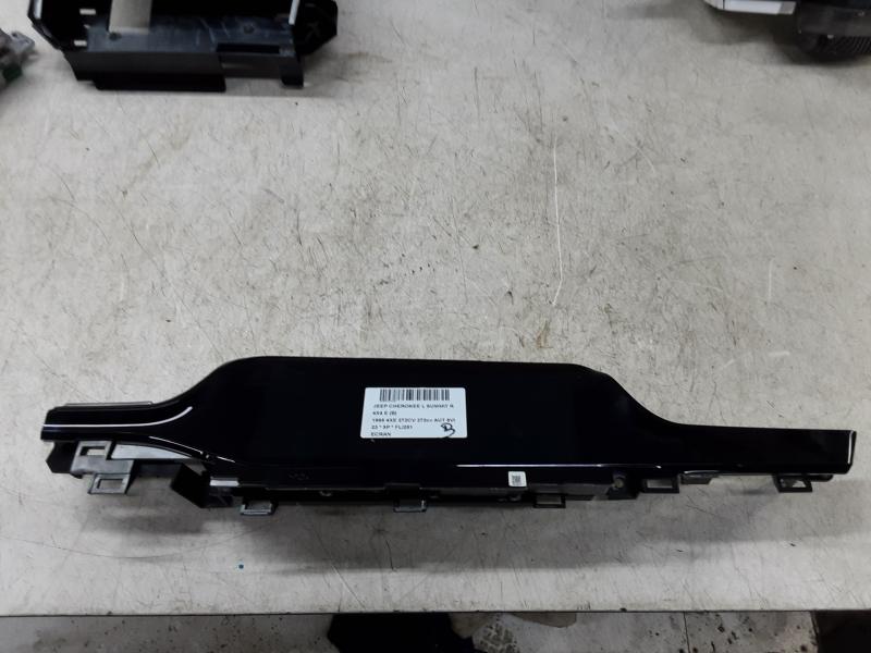 BILDSCHIRM Jeep GRAND CHEROKEE (WL) 2021+