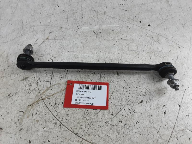 REACTIESTANG VOOR RECHTS Mercedes-Benz B W247 18+