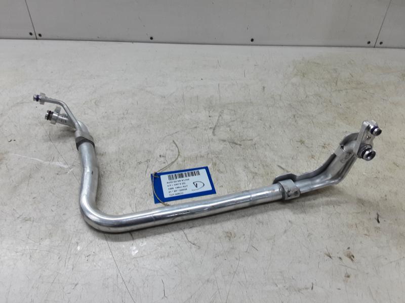 TUYAU D'AIRCO Audi Q3 11/18+