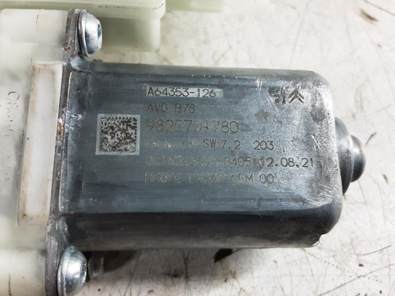 MOTOR RUITMECHANISME VOOR LINKS