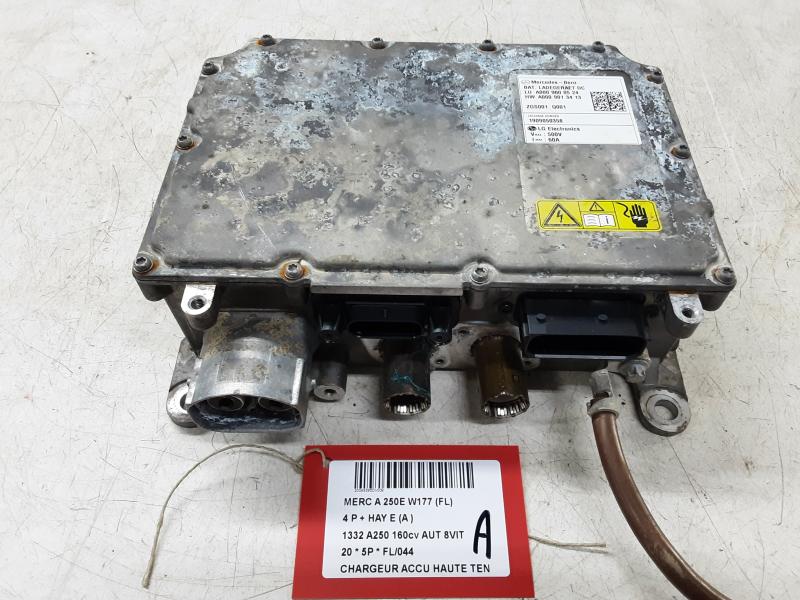 ACCULADER HOGE VOLTE Mercedes-Benz A W177 18 - 2/23