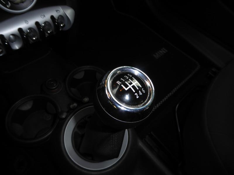 Mini R56 : 3-portes  11/06 > 2010 