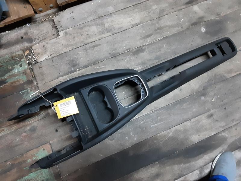 CONSOLE CENTRALE Audi A1 10-14
