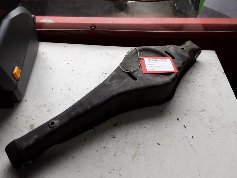 DRAAGARM ACHTER RECHTS Vw GOLF V 11/03 - 08