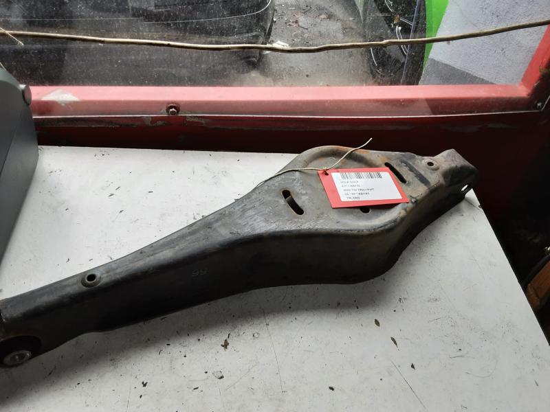 TRIANGLE ARRIERE DROITE Vw GOLF V 11/03 - 08