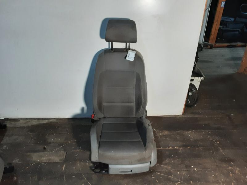 FRONT LEFT SEAT Vw GOLF V 11/03 - 08