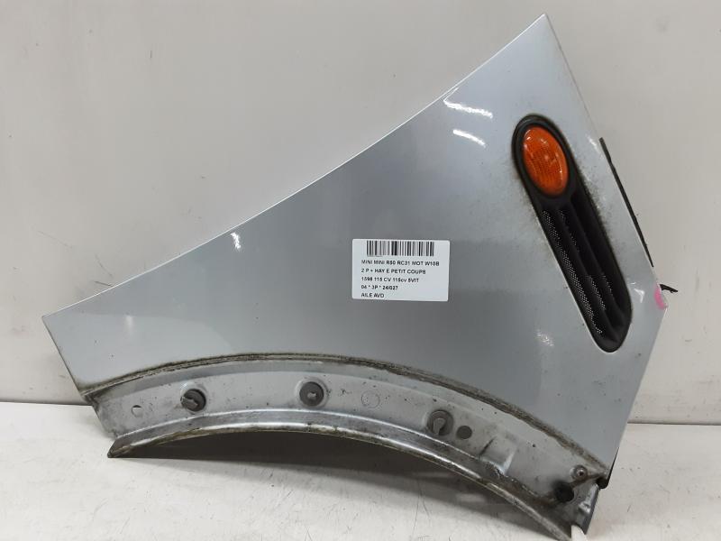 FENDER RIGHT FRONT