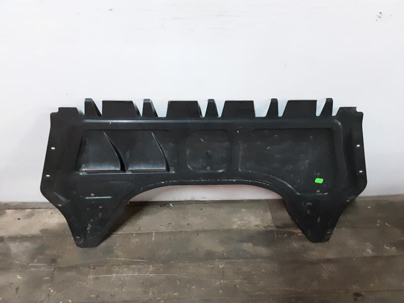 PROTEGE-CARTER CENTRAL Vw GOLF V 11/03 - 08