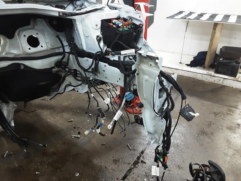 Opel MOKKA 10/20 + 