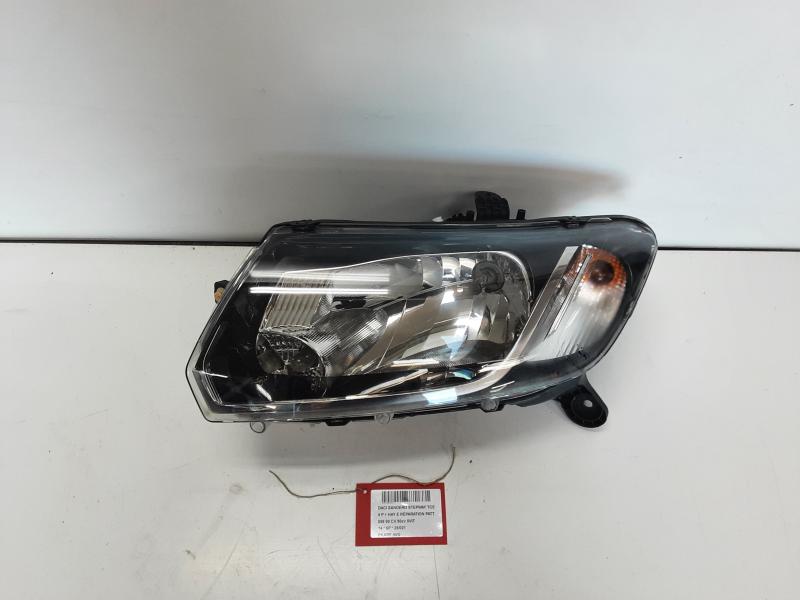 PHARE AVANT GAUCHE Dacia SANDERO 9/12 - 16
