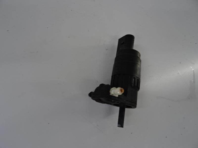 MOTEUR DE LAVE-GLACE AVANT Audi A1 10-14