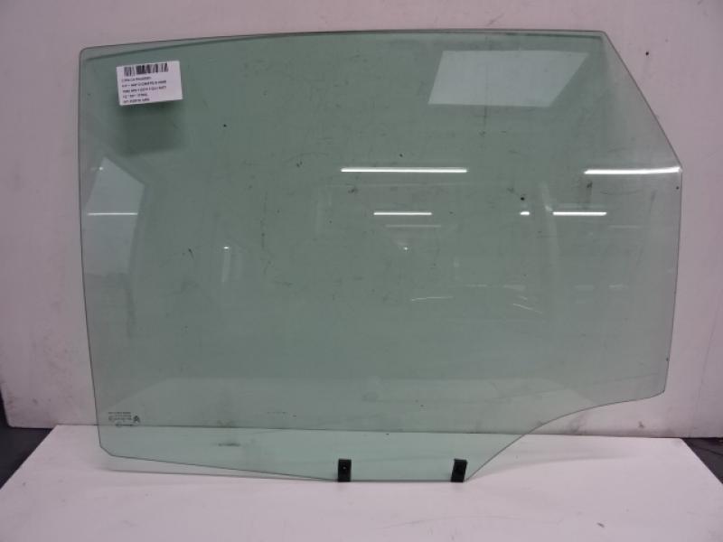VITRE DE PORTE ARRIERE GAUCHE Citroen C4 PICASSO 02/07 - 13