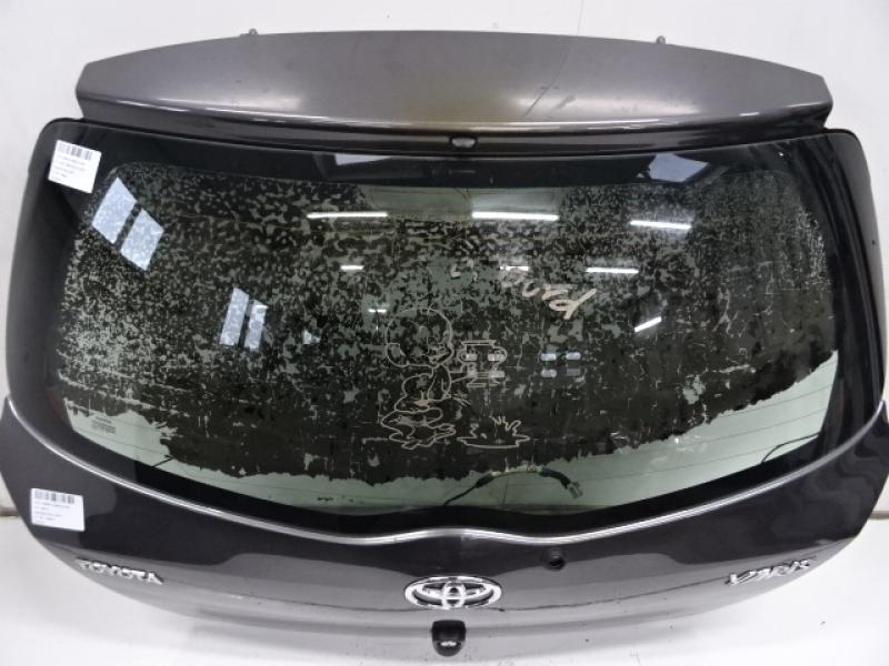 ACHTERRUIT Toyota YARIS (2) 1/06 - 3/09