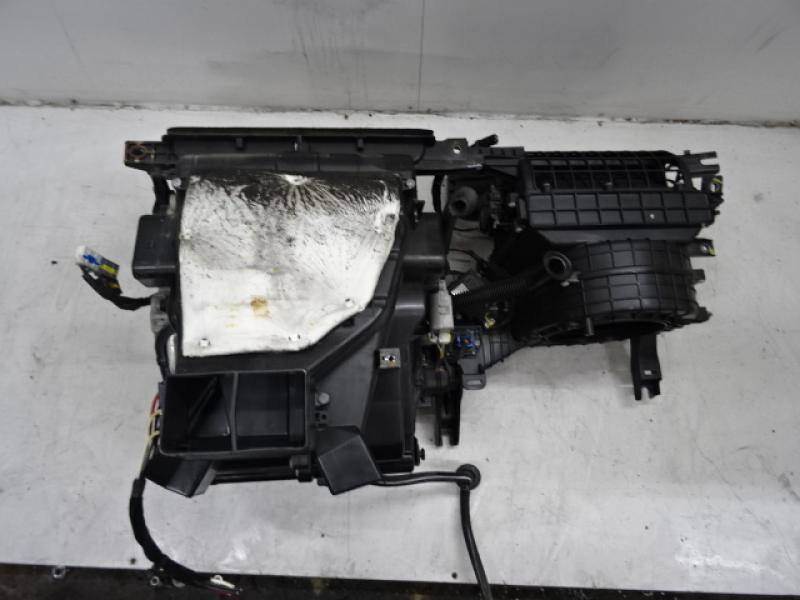 KACHELRADIATOR Hyundai TUCSON (2) 09/15 - 09/18